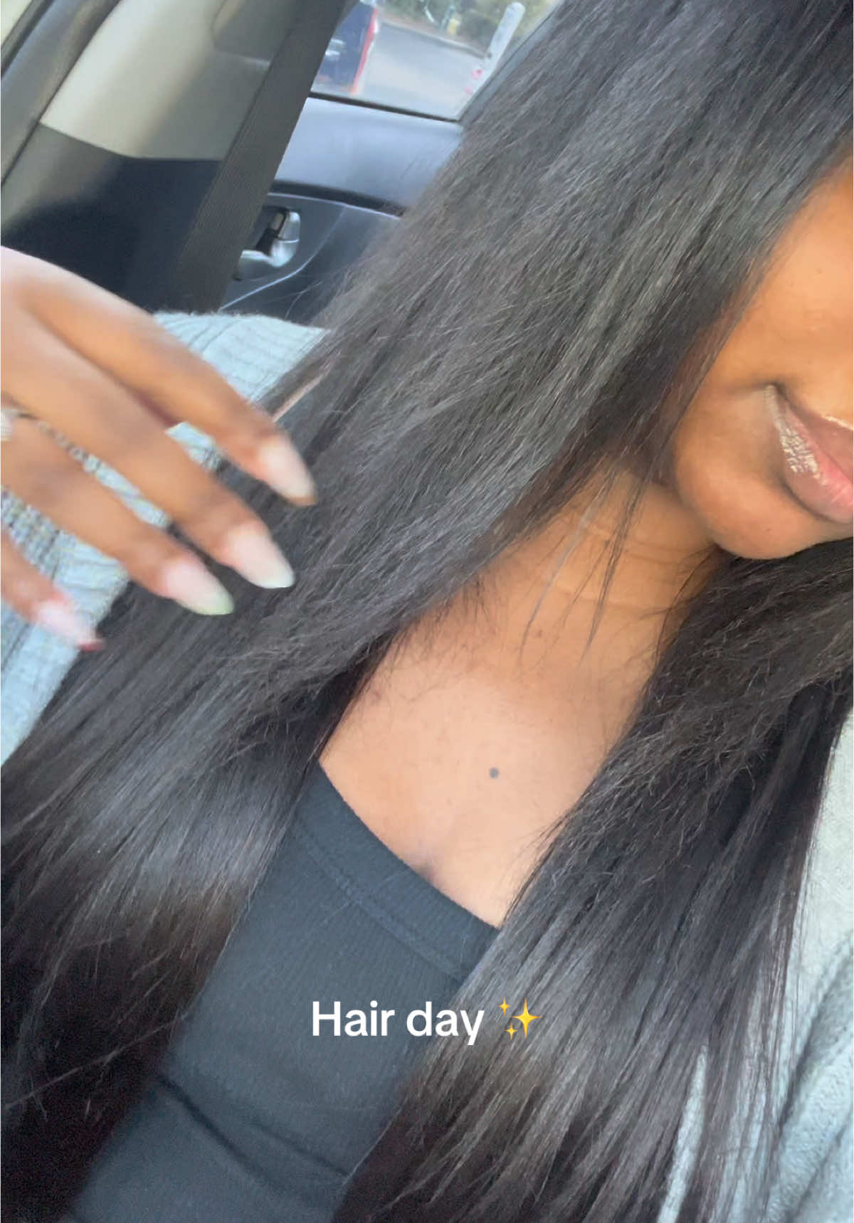 Hair day 💇🏾‍♀️✨ Loveee how thhis came out, it was time for a new look 🤍 #clipinhairextensions #luvmehair #hairappointment #hairmaintenance #silkpress #blackgirlextensions #blackgirlhairstyles #blackgirlclipins #middlepartbussdown #haircut #wigtok 