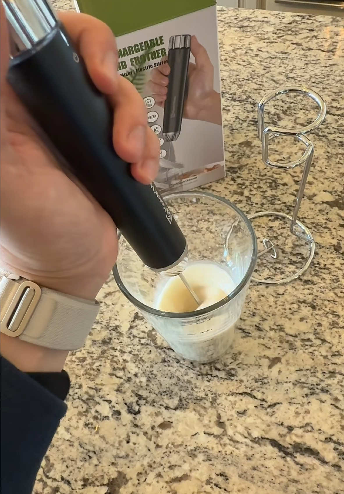 You have to check out this #maestrihousemilkfrother awesome mixer / #milkfrother! #kahlaDeals #Kahlatalk #Kahlatech #TiktokShopCreatorPicks #MadeMyYear #TikTokShopHolidayHaul