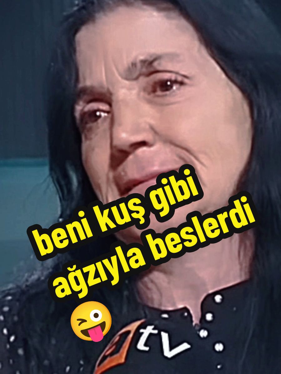 Varmı böyle sevilen 😂 #CapCut #keşfet #mügeanlı #comedia #tiktokviral #komik #shorts #aşk #loveyou 