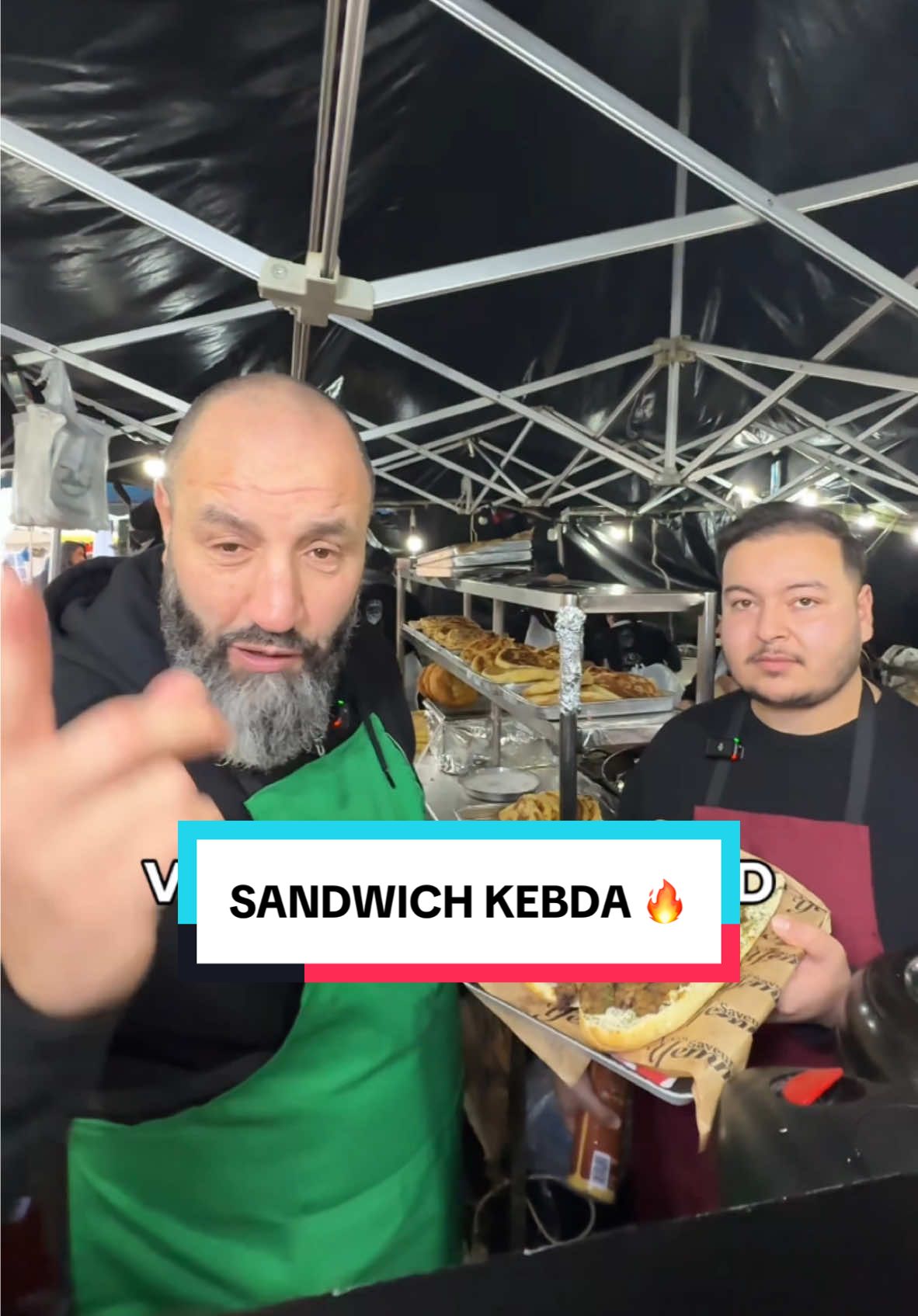 SANDWICH KEBDA 🔥 . Où sommes-nous ⬇️ 📍Puces de Montreuil : Lundi, Samedi, Dimanche . #halal #food #parishalal #maroc #algerie #tunisie #tiktok #fyp #pourtoi #pourtoi #viral #trend #yummy #belleville #montreuil