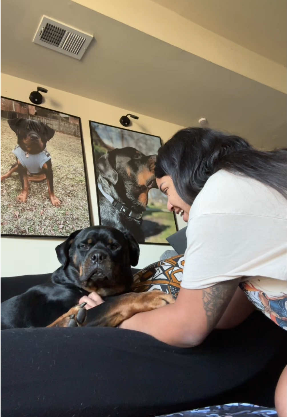 LMAO I LOVE HIM 😂😭 #rottweiler #rottie #PetsOfTikTok #dogsoftiktok #rottiesoftiktok #rottweilersoftiktok 