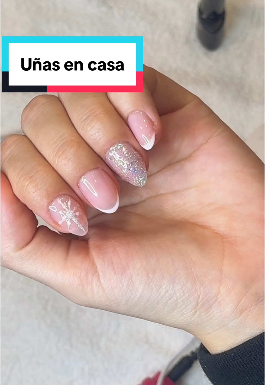 Así es como me hago las uñas yo sola en casa✨🫰🏻 #gelx #uñasencasa #manicuraencasa 