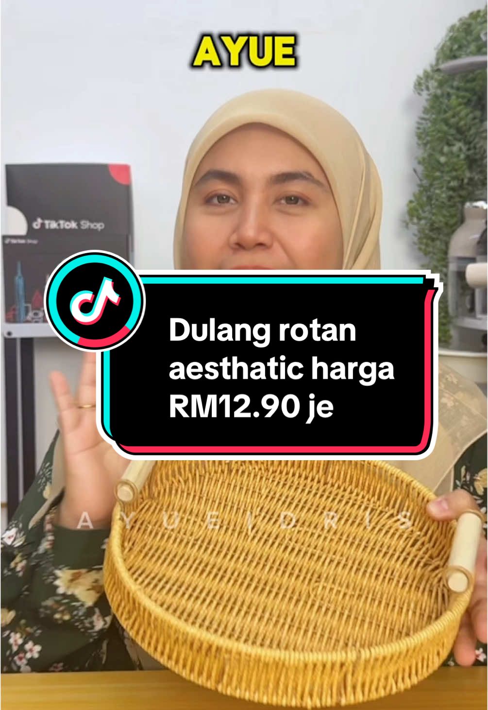 Ingatkan puluh2 hrga rupanya belas2 je. Murah sgt dulang rotan aesthatic ni. Beli cpt tau nnt habis  #dulang #tray #dulangrotan #rattantray #dulangraya #dulangviral 