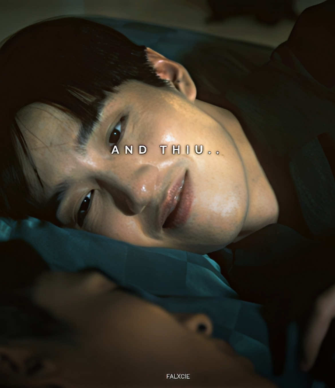 [spare me your mercy ep6 spoilers!] kan tracing his fingers along thiu’s skin so softly as he thinks about how he wants time to stop in that moment. he’s so in love. how did some of yall think this was bromance help i- also i’m not ready for thiu to find out the truth of his mom. #sparemeyourmercy #sparemeyourmercyedit #sparemeyourmercyseries #การุณยฆาต #การุณยฆาตedit #torthanapob #torthanapobedit #jjkrissanapoom #kanthiu #kanthiuedit #bl #bledit #bldrama #blseries #thaibl #thaidramaedit #thaidrama #torjayler #asiandramaedit #asiandrama #asianbledit #sparemeyourmercyep6 #sparemeyourmercyseries #การุณยฆาตep6