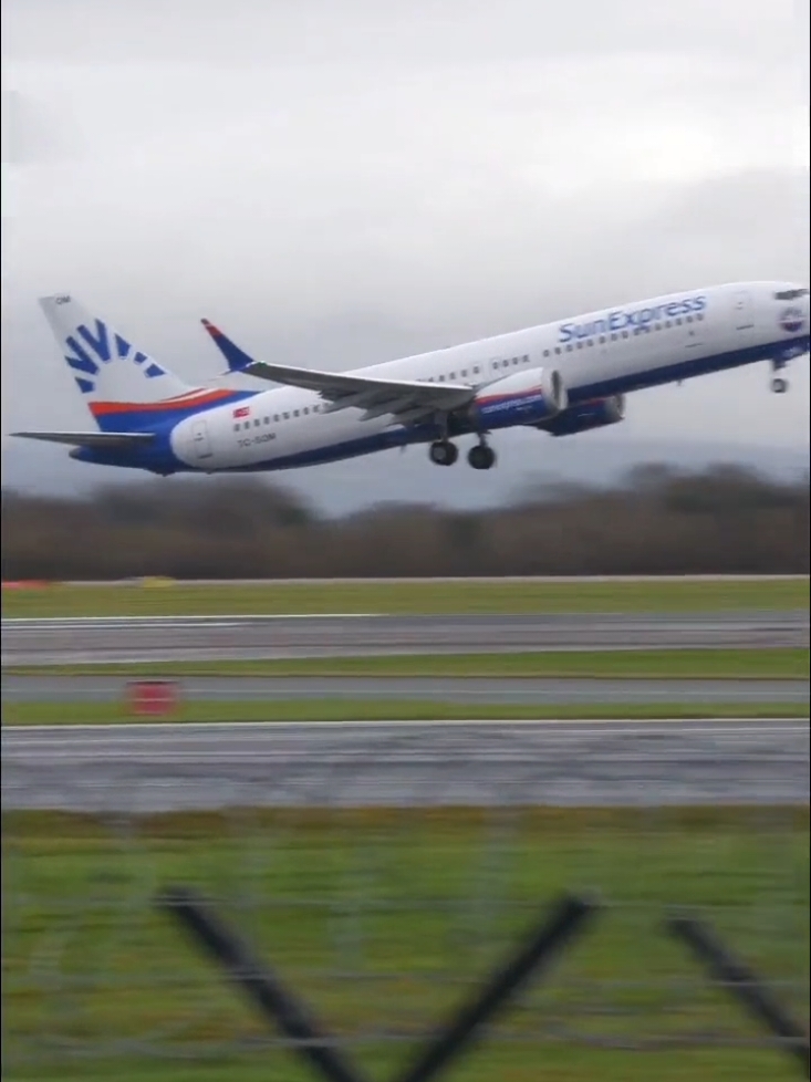 SunExpress Departing Manchester Airport #travel #departure #aviation #planespotting #plane 