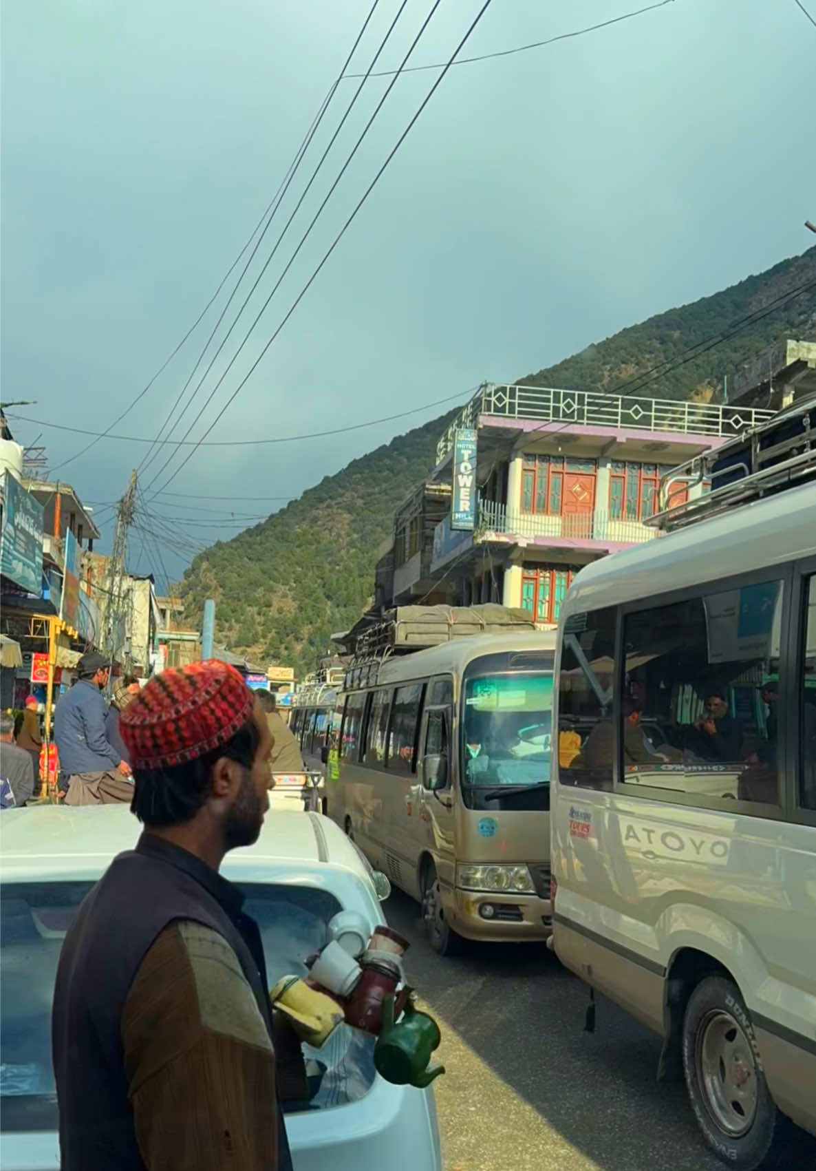 بحرین - سوات #behrain #swat #kptourism #fyp #fyp #fyp #trending #road #river #travel #unfreezemyaccount #viewsproblem #travelwithntc 