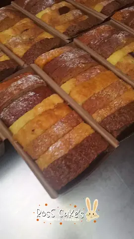 aquí trabajando #rosscakespuq #quequescaseros #emprender #emprendimiento 