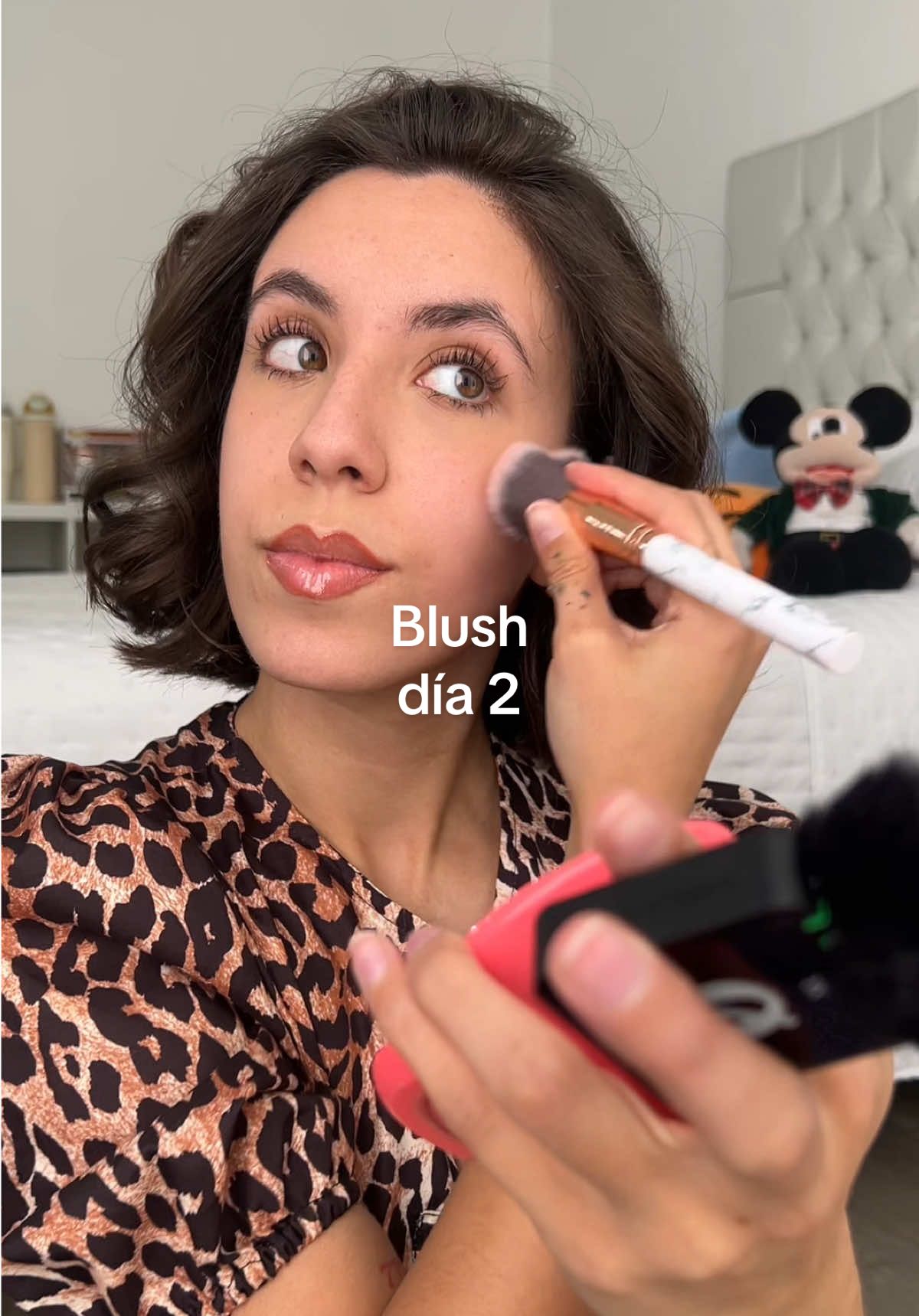 Replying to @Alenavarro día 2 terminandome mi blush favorito  #todayisnottheday #contenido #girls #makeup #creadoresdecontenido #teamwork #blush #panproject #bootcampuntalfredo @Un Tal Fredo 