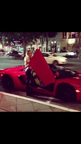12 year old me thought that life would be like this when im an adult  #richgirlaesthetic #richgirl #richgirls #richgirlvibes #luxurylife #luxurycars #luxuryliving #luxuryaesthetic #thatgirlaesthetic #2010aesthetic #easterneuropeangirl #russiangirl #pinterestaesthetic #fyp #foryoupagе #2010snostalgia #2010girls 