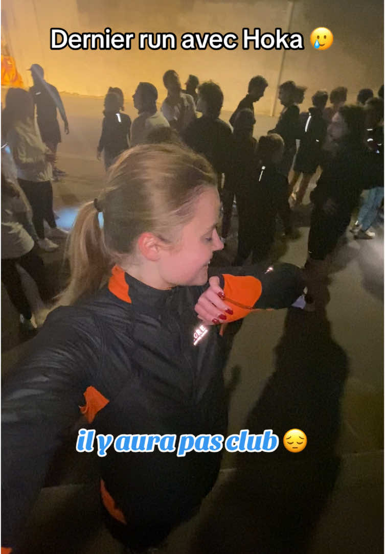 Dernière course avec le Hoka Run Club 🥲🥲 #hoka #hokarunning #runclub #runclubparis #Running #courseapied #runninggirl #run @HOKA 