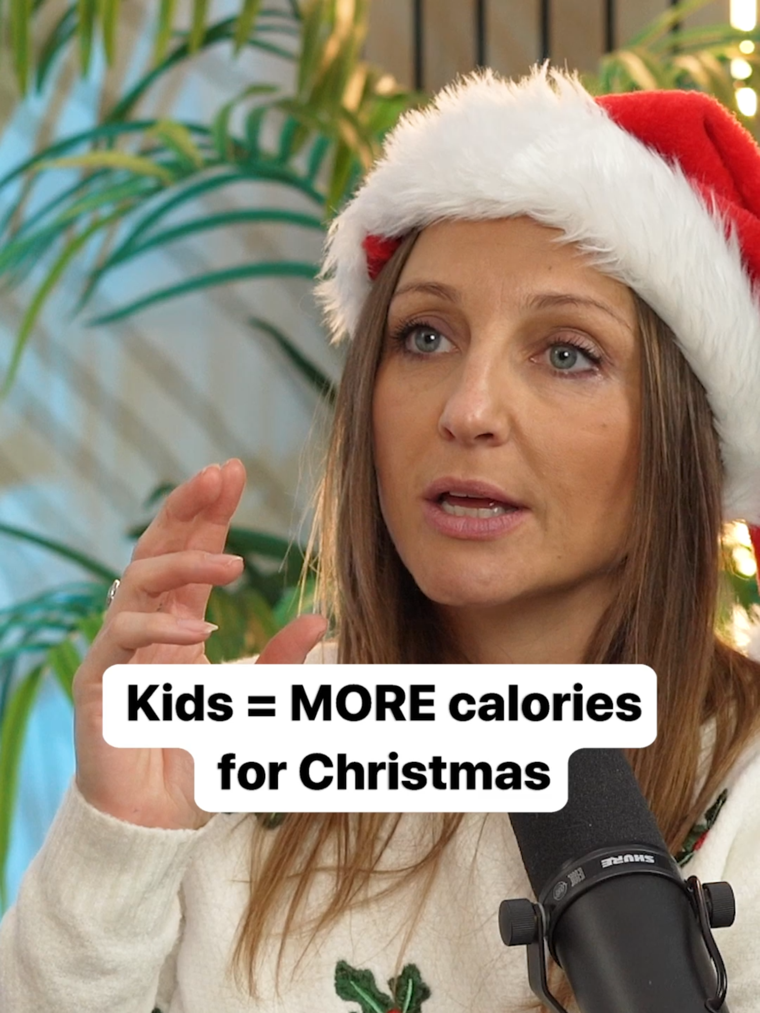 Do you find it harder to resist all the treats with little ones around during the holidays? 🎄🍪 What are your go-to tips for enjoying the festive season while staying on track with your goals? Share your advice in the comments below! 🔗 Watch or listen to Episode 108 now! Click the link in our bio or search ‘Body Smart Podcast’—available on all platforms. 🎙️ #podcast #holidaynutrition #christmas #healthytips #BodySmartPodcast