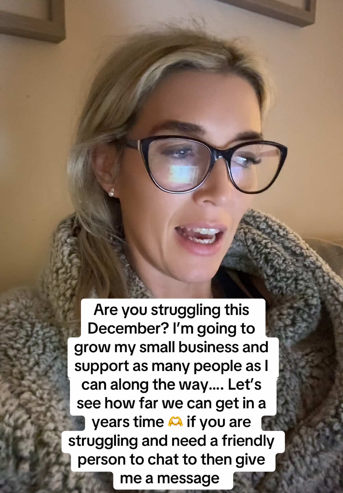 Are you struggling this December? I’m going to grow my small business and support as many people as I can along the way…. Let’s see how far we can get in a years time 🫶 if you are struggling and need a friendly person to chat to then give me a message ❤️💗 #fyp #areyoustruggling #MentalHealth #divorce #singleparent #firstchristmaswithoutyou #SmallBusiness #helpmegrow 