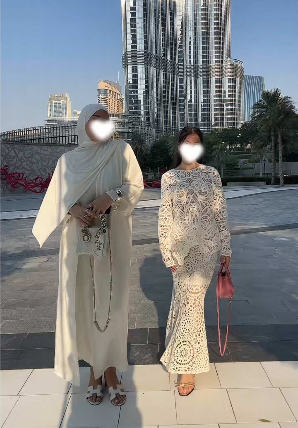 ootd check with @Bbabbyybblue 🤍 #OOTD #dubai #abaya 