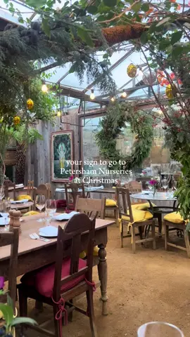 its so beautifully christmassy 🥹🎄 #dayinthelife #londonhotspots #londonrestaurants  #londonchristmas 