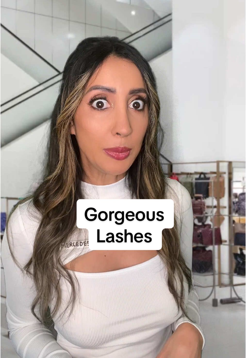 Who else has commitment issues? 🤪 Try the new @ArdellBeauty Seamless One Day Wear Underlash Extensions kit, looks so good and natural, u nioo.  Available at @Ulta Beauty and Ulta.com! #ArdellBeautyPartner #ArdellLashes #ARDELLBeauty #SEAMLESSbyARDELL #ARDELLSEAMLESS 