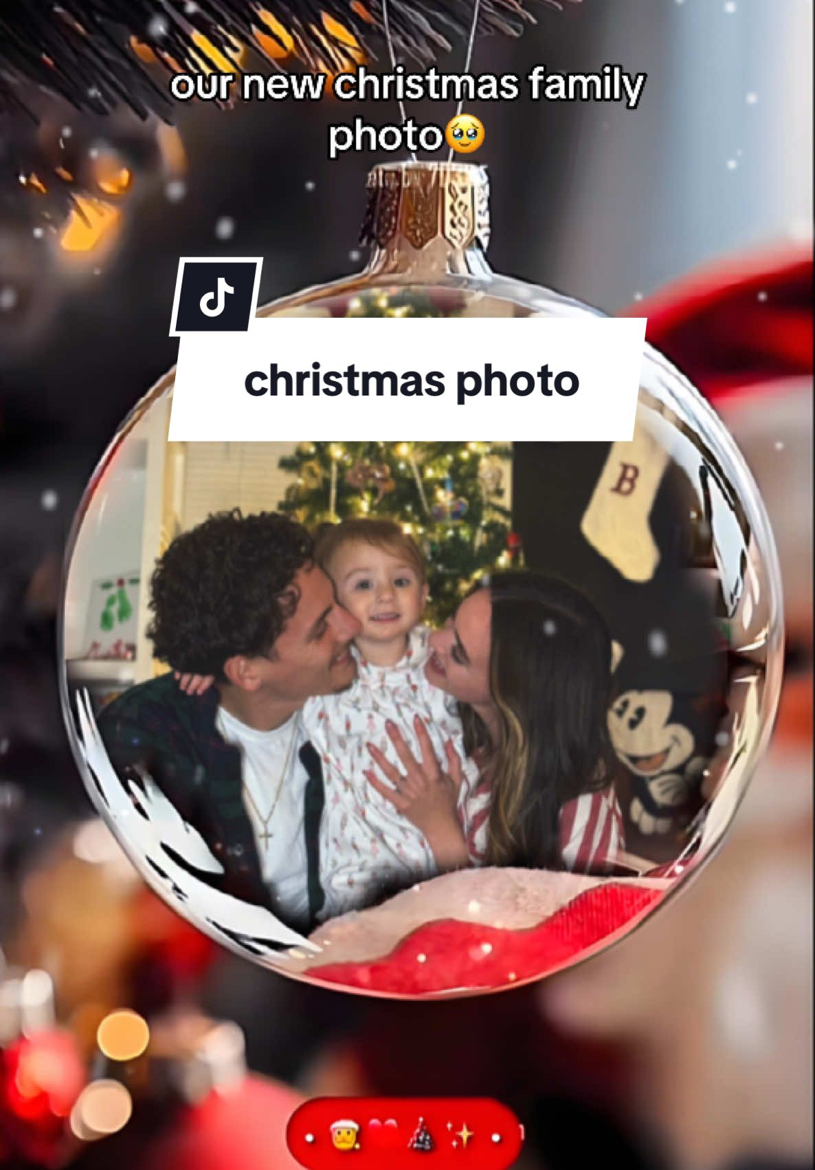i love my little family sm 🥹❤️🎄 #fyp #foryou #holidays #christmas #family #2025newyear #tiktoktemplatechristmas 