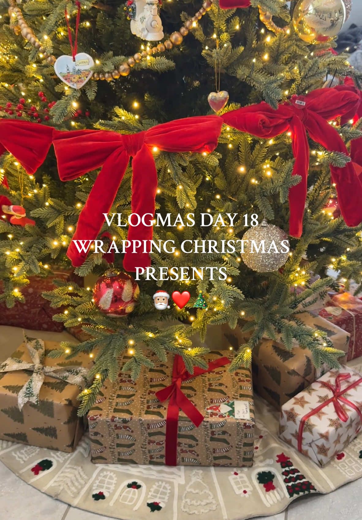 Let this also be your sign to use wrapping paper from last year if you still have it! We are trying to be more mindful about overconsumption so if something is still works its perfect for us ❤️🎅🏼🎄 #christmaswrapping #christmaspresents #wrapwithme #christmasactivities #christmasprepping #christmasdecor #Lifestyle #marriedcouple #aesthetic #holidaycountdown #holidayvibes 