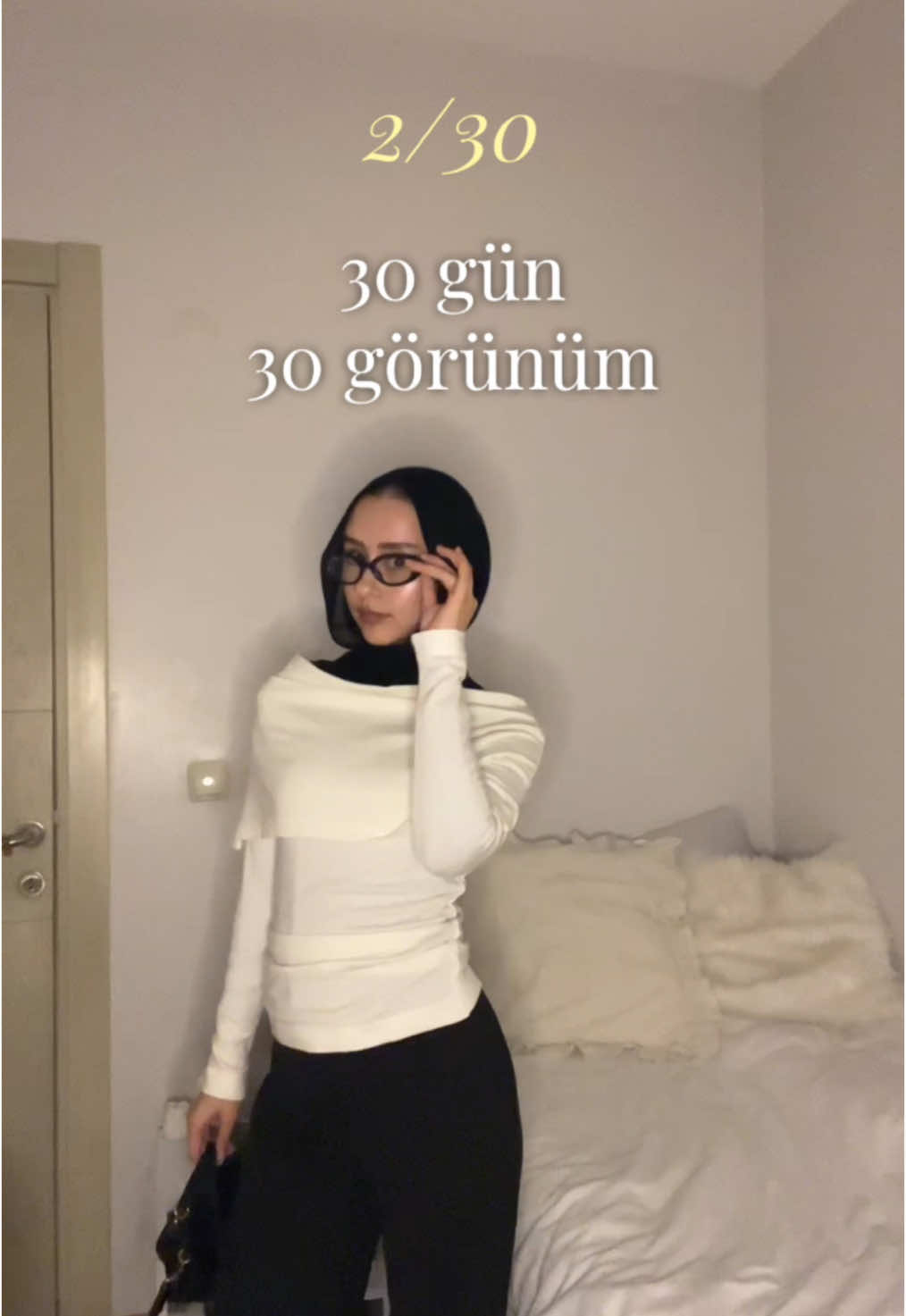 30 gün 30 outfit gün 2 😮‍💨 *reklam yok • • • • • • • • • • #30daysofoutfits #30daysoutfitchallenge #outfit #ootdhijabstyle #trendyol #trendyolalışverişi #ootdinspo #outfitinspo #outfits #girlssupportgirls #girls #girly #shopping #kazak #kazakkombin #stradivarius #guess #adidas #keşfetteyizzz #keşfetbeniöneçıkar #keşfett #fypp #fypdong #foryoupag 