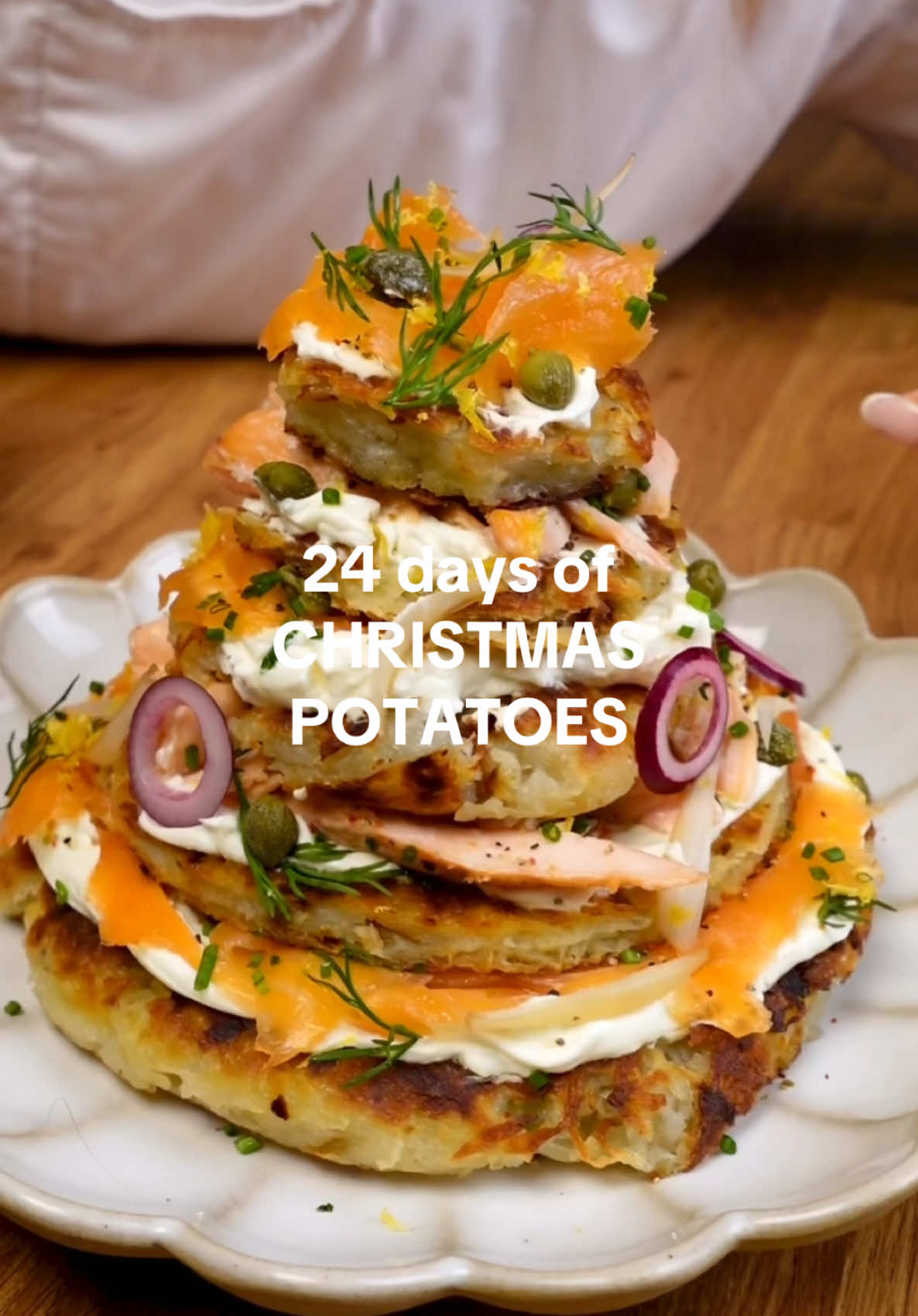 Day 18 and we have a Smoked Salmon Rosti Christmas Tree 🎄😍 #24ChristmasPotatoes #christmas #christmastree 