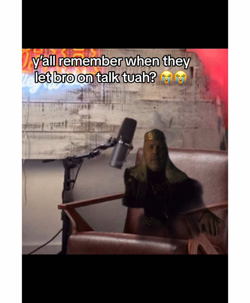 what is vizzy even talking about 😭 #houseofthedragon #hotd #viserystargaryen #talktuah #meme #funny 