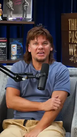 We have way more than 5 senses #theovon #theovonclips #thispastweekend #comedy  #podcasts #comedypodcast 