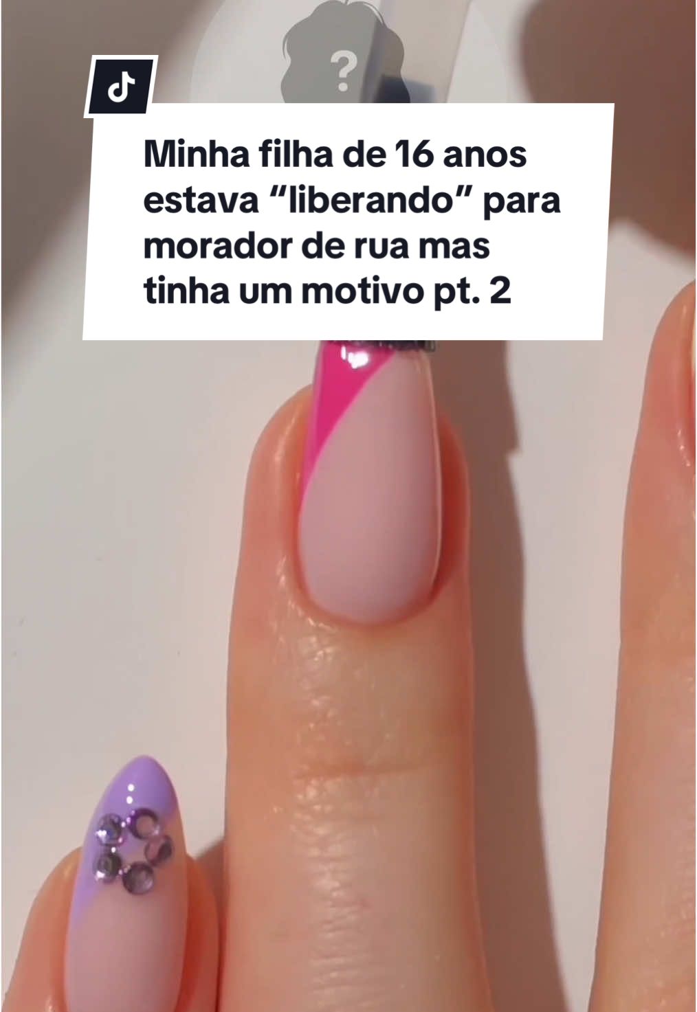 Minha filha de 16 anos estava “liberando” para morador de rua mas tinha um motivo pt. 2 . . . ib: @Unhas_Show (fundo) @Rafaela Guedes (história) #fofoca #viral #brino #polemica #nails #igarata 