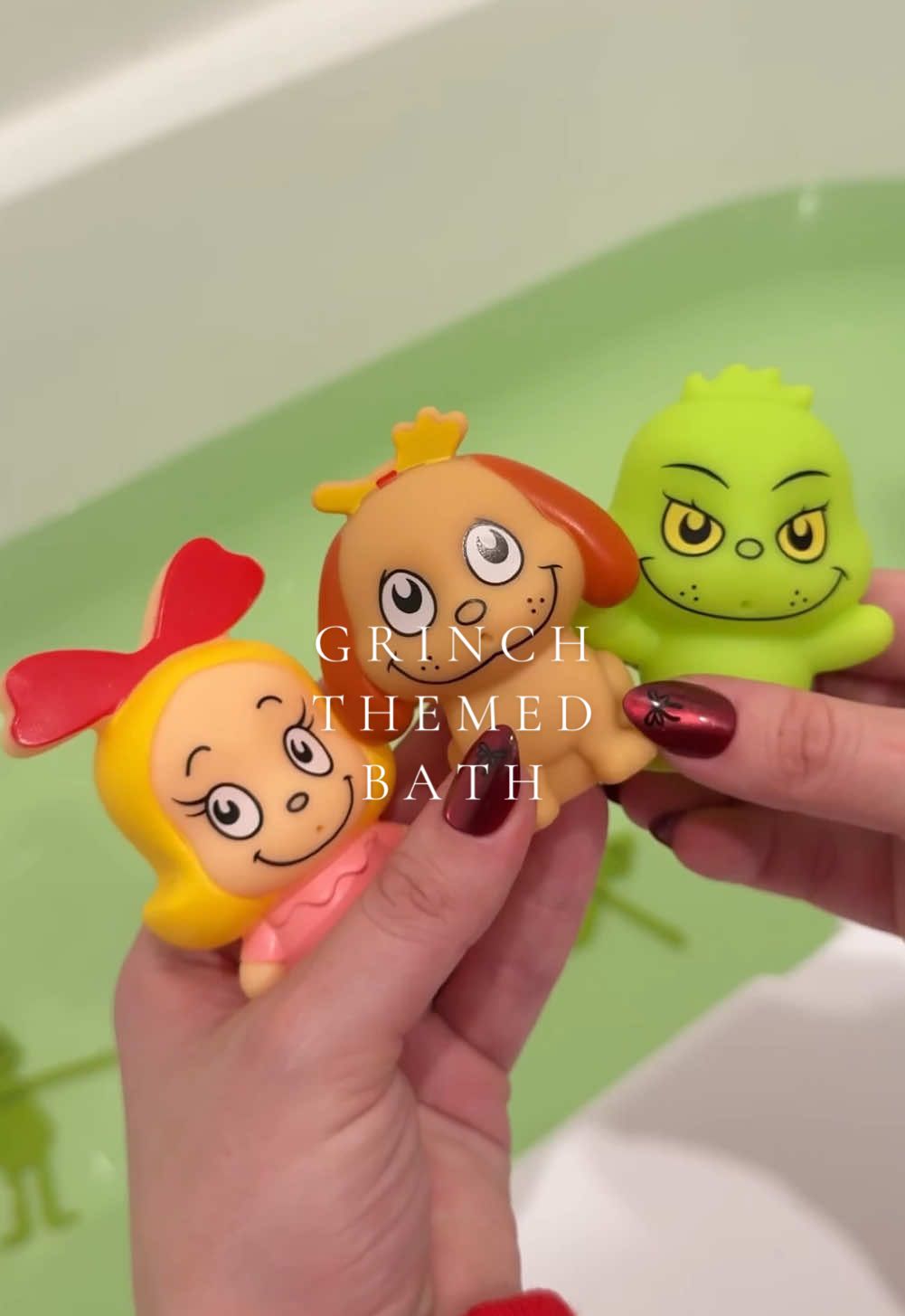 7 more days until Christmas - Which means it’s time for a Grinch themed bath for my kids! 🎄🛁🫧 #themedbath #christmasbath #christmasbathroom #grinchmas #grinchtok #christmasaesthetic #christmasvibes #grinchtiktok 