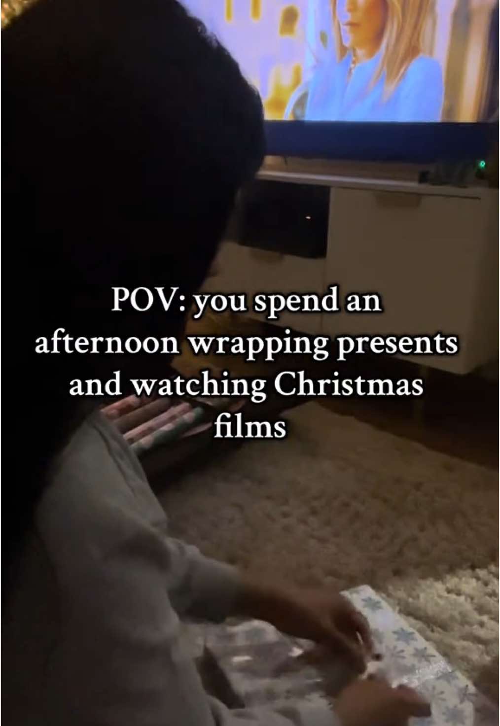 I love wrapping presents so this was a perfect afternoon🎄 #foryou #fyp #foryoupageofficial #foryour #christmas #festive #wrappinggifts #wrapping #relaxing #christmascountdown #christmas2024   #christmasfilms #christmasmovies 