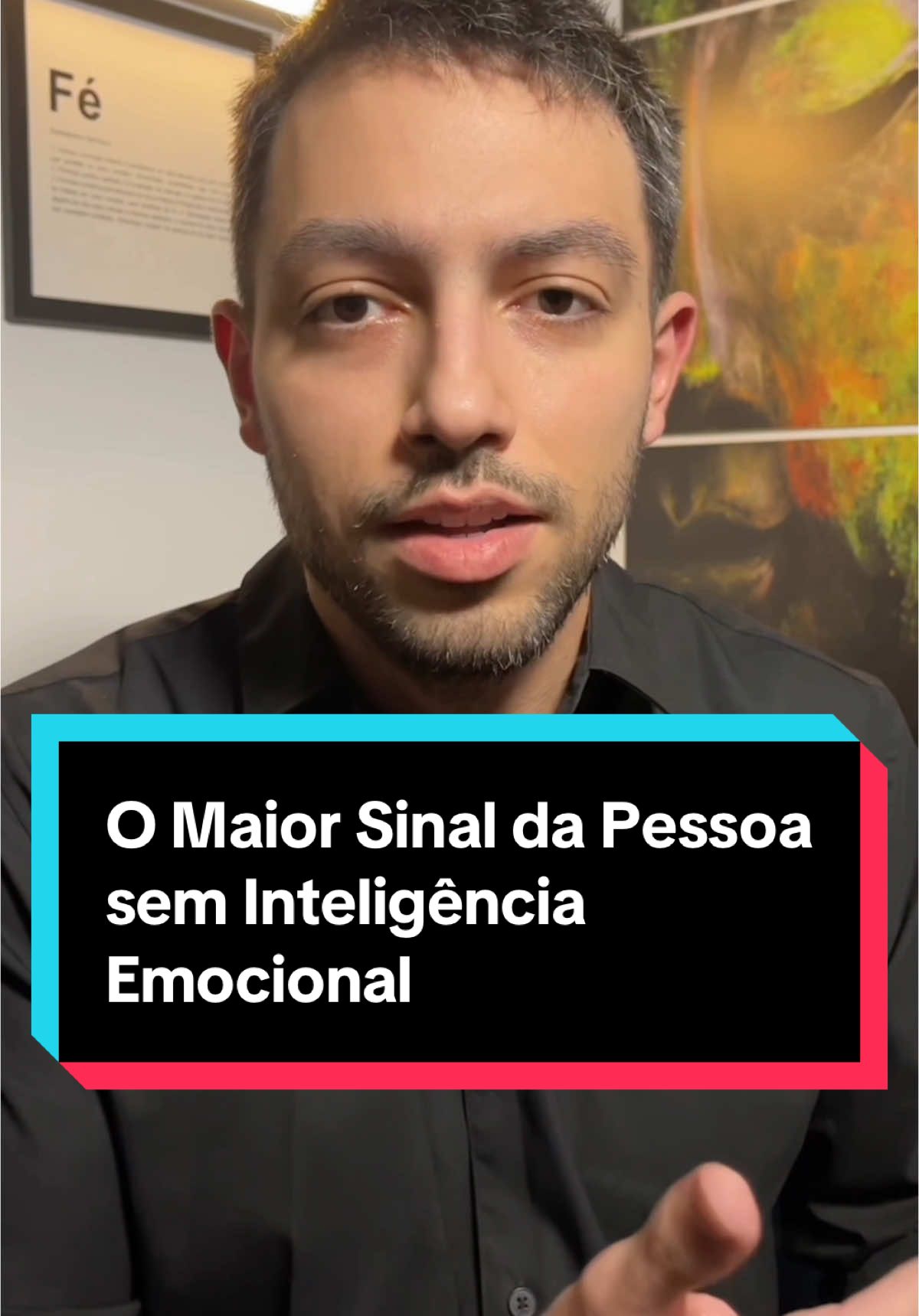 Compartilha com alguém que precisa dessa mensagem! Neste vídeo, falamos sobre como o excesso de conflitos interpessoais pode ser um sinal de que a pessoa não tem inteligência emocional bem desenvolvida. Discutimos como é importante aprender a controlar as próprias reações, escolher bem as batalhas e ser mais pacífico e diplomático nos relacionamentos, em vez de entrar em embates com qualquer pessoa que nos contraria. Isso é essencial para a saúde mental e emocional. #felicidade #ansiedade #saúdemental #psicologia #inteligenciaemocional #inteligênciaemocional #autoestima #desenvolvimentopessoal #autoconhecimento