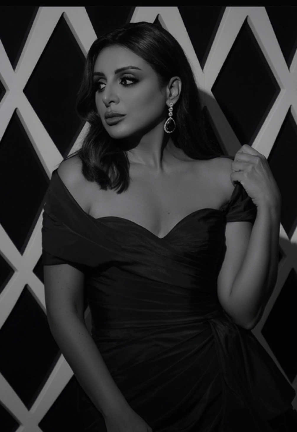 كلشي ممكن شداراك ؟  🩷 #anghamis #fyp #trend #اكسبلور #angham #انغام @anghamofficial 