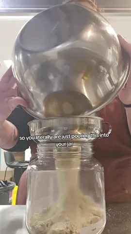 Replying to @twojmunns how to make a frankincense resin oil - change the ounces to however much you need, I would not make anything weaker than a 1:6 ratio.  if you use a grinder for tears, make that your frankincense grinder only. it's sticky, it's chunky, it's resin-y, and it's hard to clean.  #frankincense #boswellia #antiinflammatory 