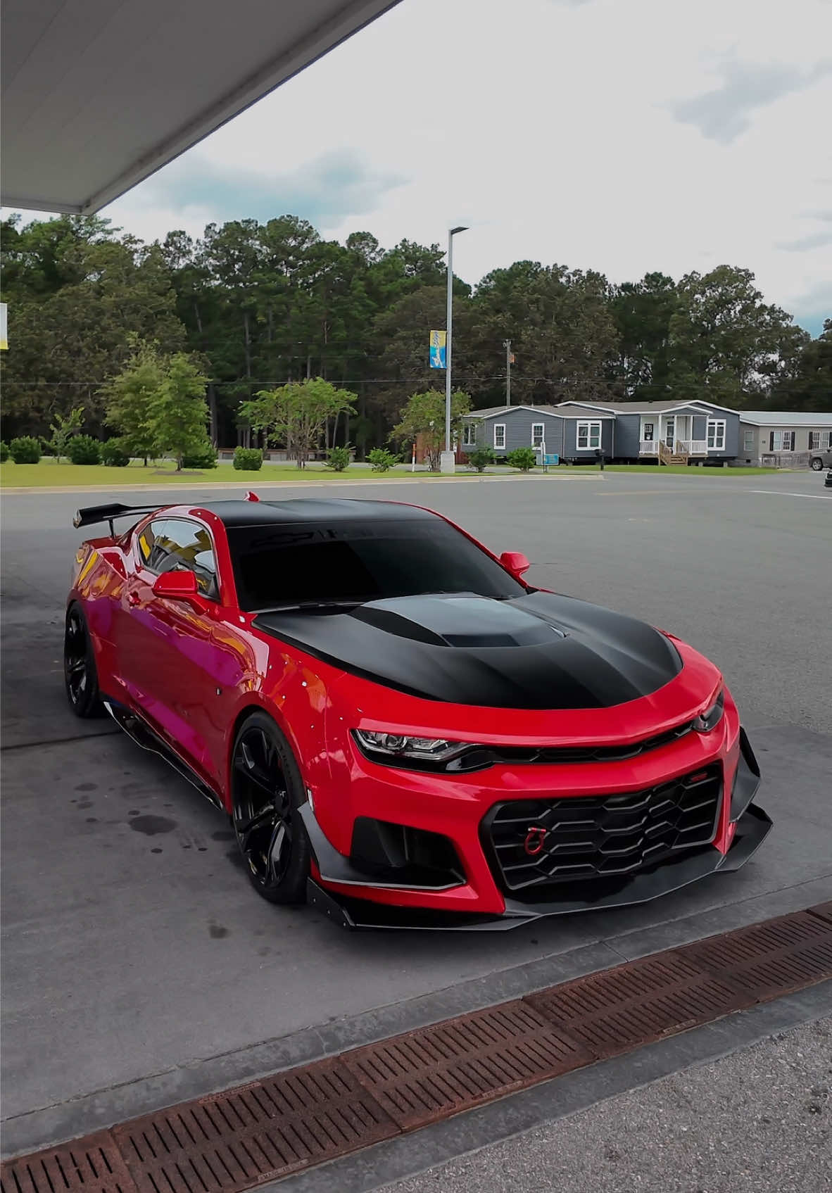 Dreams don't work unless you do. #fyp #fypシ #camaro #chevy #2ss #ss #blowthisup #foryoupage #viralvideo #foryourpage #trending #carsoftiktok 