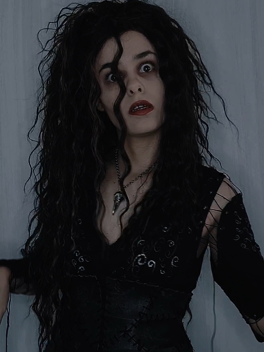 E lá vem ela de novo. ah... a Bellatrix, claro. #bellatrixlestrange #harrypotterfan #harrypotter #potterhead 