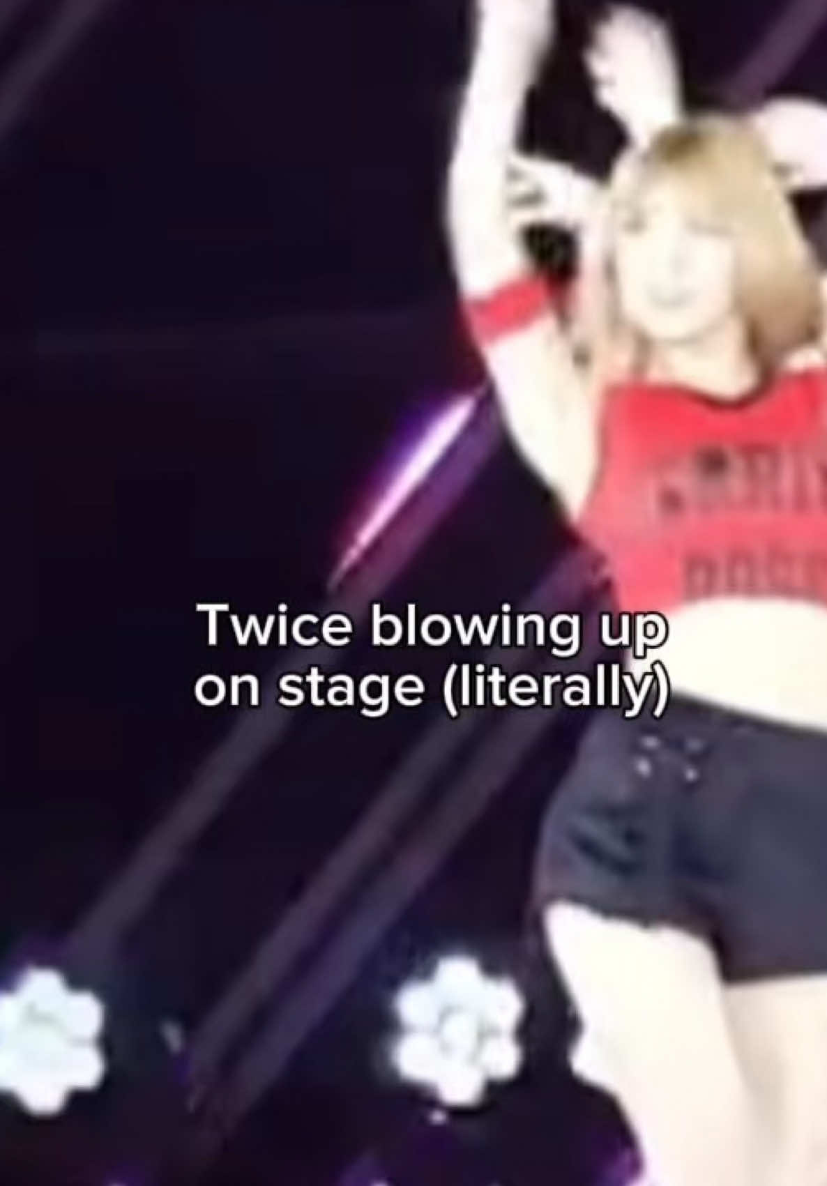 Twice exploding on stage 💀💥🧨 #twice #트와이스 #twice_tiktok_official #nayeon #jeongyeon #momo #sana #jihyo #mina #dahyun #chaeyoung #tzuyu