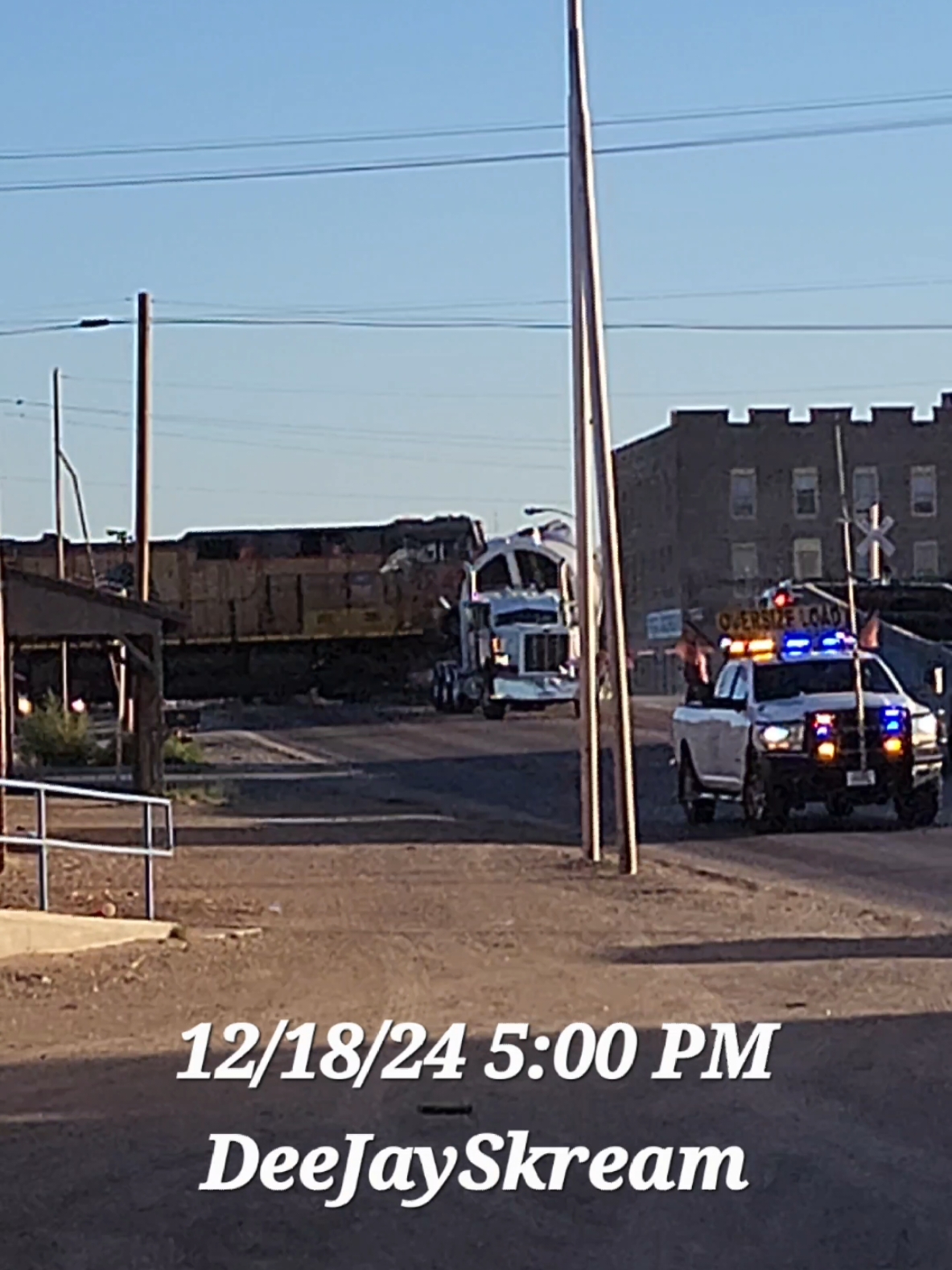 Train Derailed by a semi truck that stopped on the tracks. Found two of the conductors one was critically injured and the other conductor was trapped under the debris. I don't believe he survived. I left the scene. #train #derailedtrain #pecos #texas #oilfield #highway285 #trainwrecks #ElPaso #elpasotx 