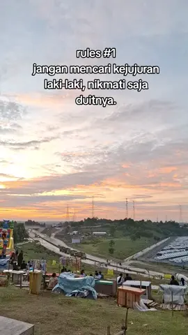 kalo gaada yang bisa di nikmati terima aja hikmahnya wk#fyppppppppppppppppppppppp 