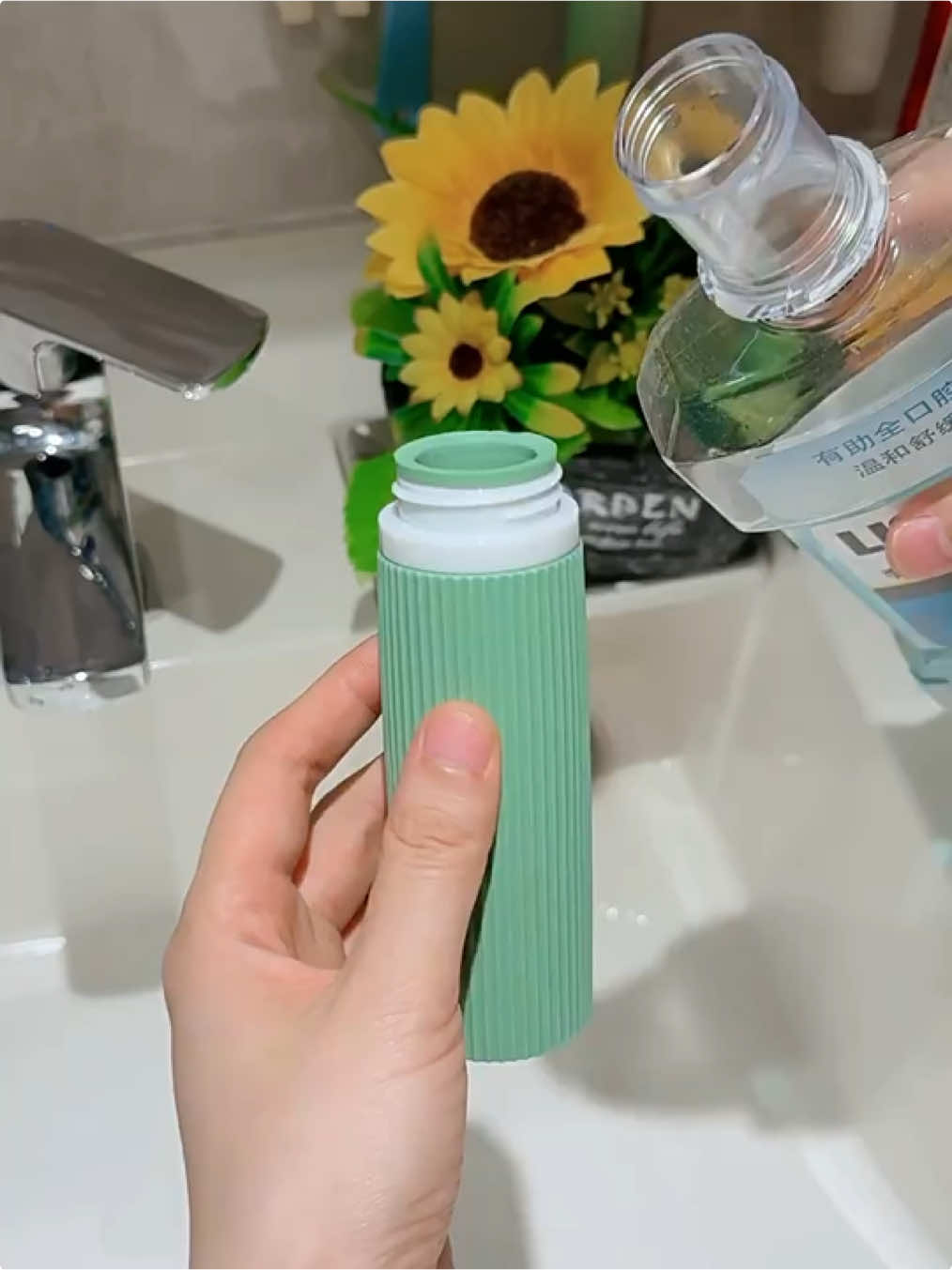 90ml silicone travel bottles Set for toiletries leak proof #travelaccessories #travelbottle #travelbottles #dispenserbotol #toiletriesorganizer #shampoobottle 