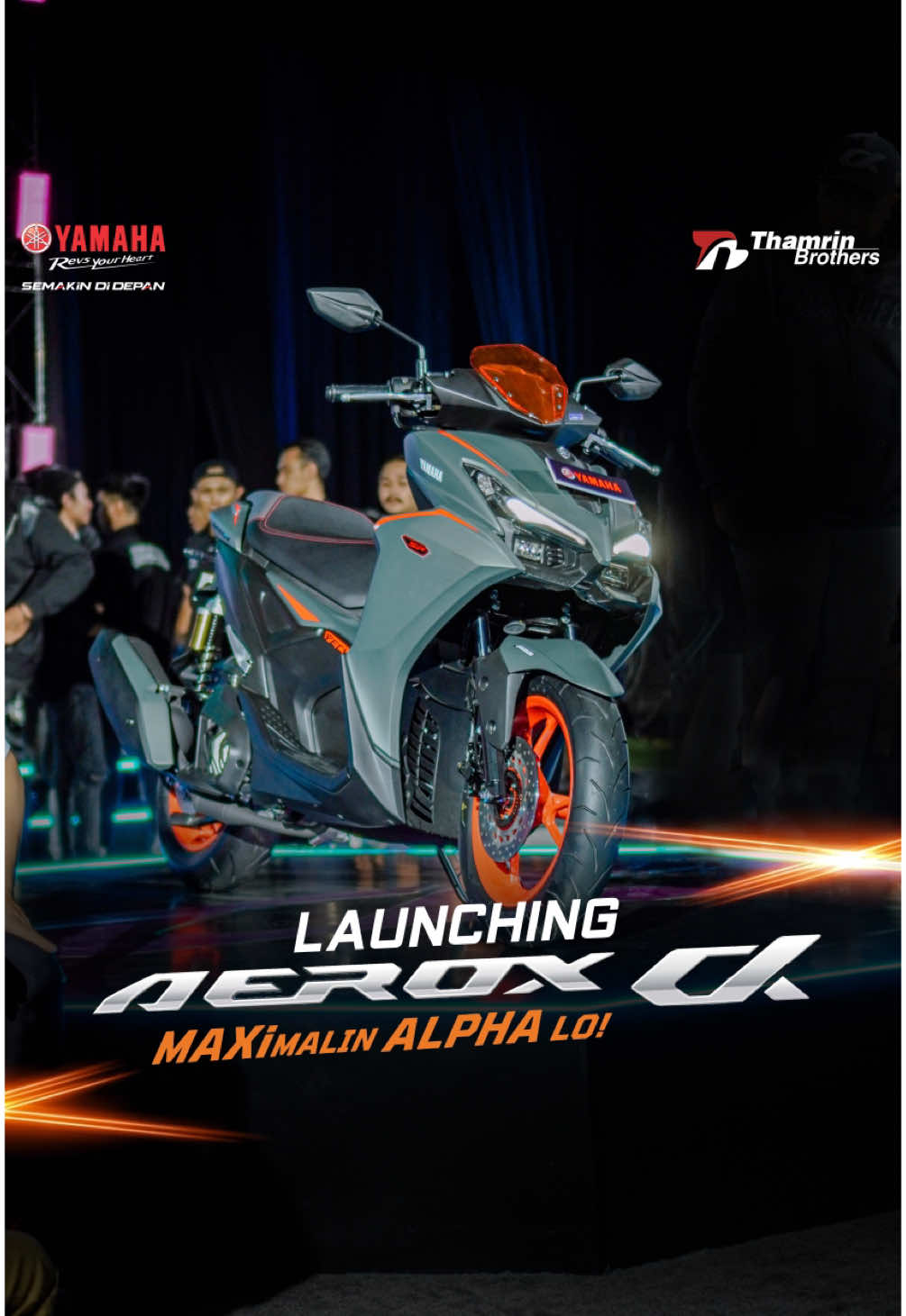 ALL NEW AEROX ALPHA TURBO 2025 🔥 yang ditunggu-tunggu akhirnya resmi mengaspal!  Skutik ini dilengkapi mesin Blue Core 155 cc terbaru dengan teknologi Yamaha Electric CVT (YECVT) serta dua mode berkendara: T Mode (Town Commuting) untuk kota dan S Mode (Sport Touring) untuk perjalanan jarak jauh. Fitur unggulannya mencakup Emergency Stop Signal, Traction Control System, Double Disc Brake, dan Performance Damper untuk stabilitas optimal. Desainnya dilengkapi TFT Infotainment Display & Super Sport Ambience Speedometer dengan konektivitas Y-Connect 🤯 Gimana menurut kalian mangcek bicek? #YamahaThamrin #YamahaWongKito #SemaxinDidepan #MaximalinAlphaLo #AeroxAlpha #AeroxTurbo