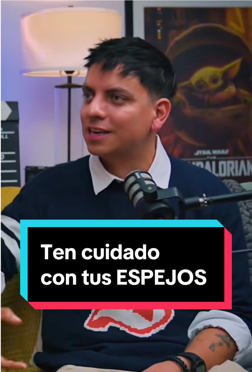Limpia tu espejo de esta manera 👀  #confesionespodcast #podcast #fyp #peru #paranormal #youtube #medium #frankmendizabal 