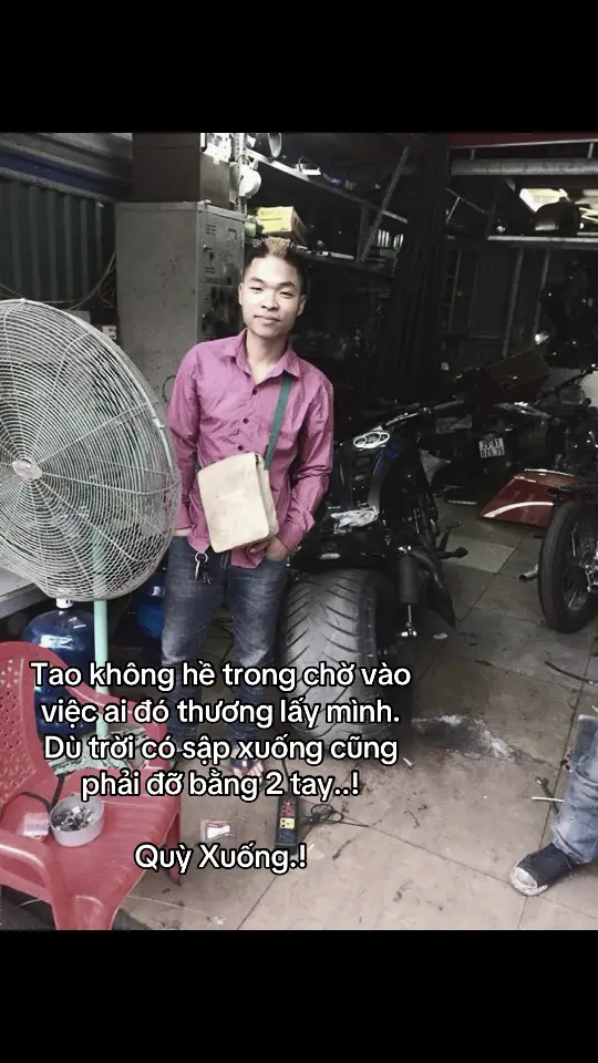 Tao không hề trong chờ vào việc ai đó thương lấy mình. Dù trời có sập xuống cũng phải đỡ bằng 2 tay..!#khanhsky