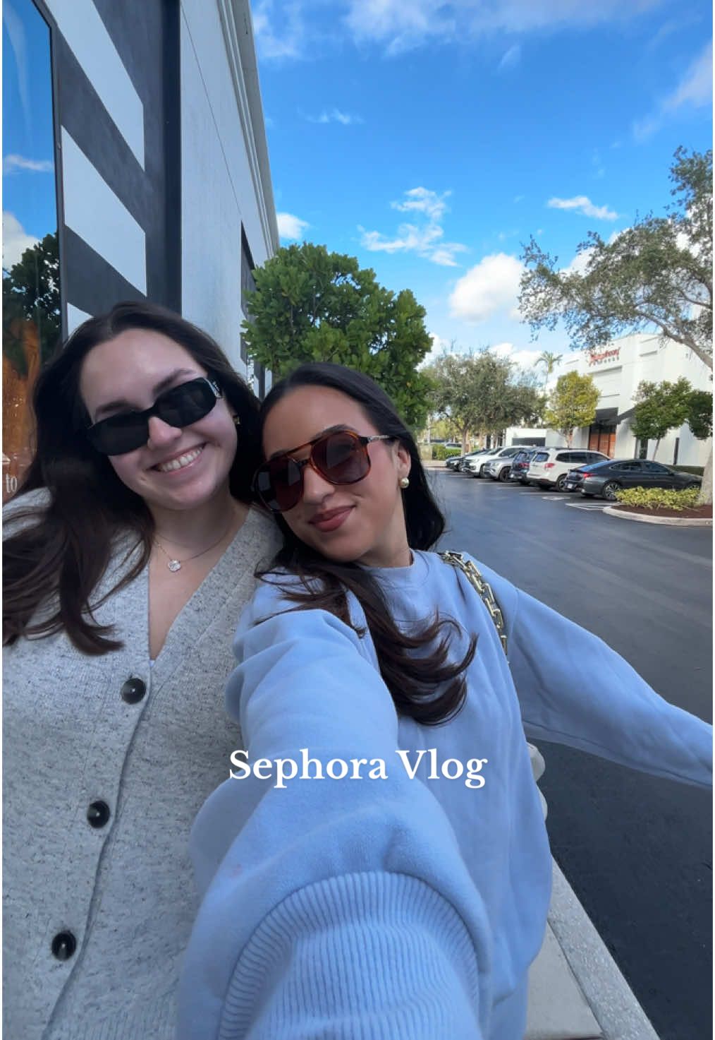 Girls day🫶🏼🫶🏼 @lucigussipr #sephora #sephorahaul #sephoravlog #sephorashopping #sephorashoppingvlog #sephorahauls 