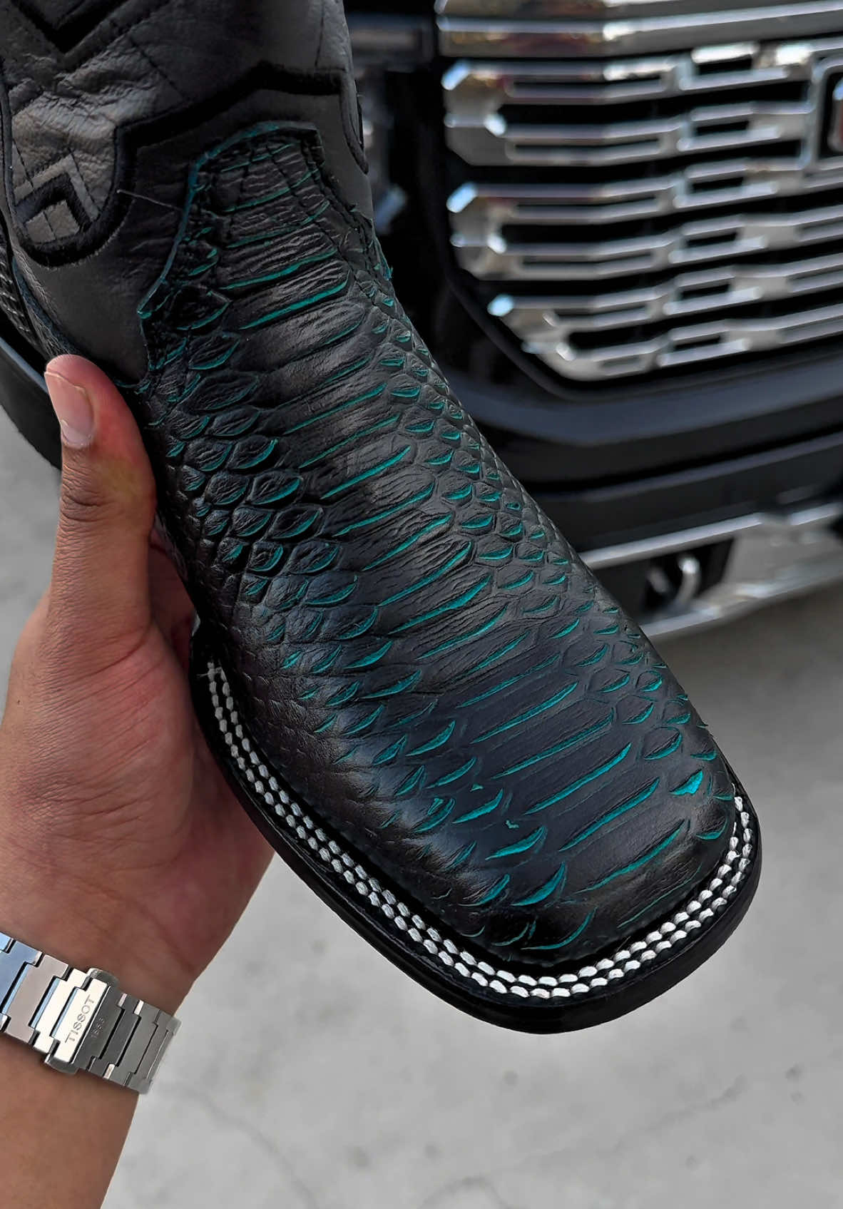 A Closer Look Out Our Black & Aqua Python Boots For ONLY $119.99!!🥶🩸🥷 #texasbootranch #texasbootranchboots #belico #trending #fashion #texas #fypシ゚viral🖤tiktok  #fyp #exclusive #cowboyoutfit #cowboyboots #boots #botasvaqueras #westernwear #suelaroja #redbottoms #python #fypシ #fyppppppppppppppppppppppp #paratiiiiiiiiiiiiiiiiiiiiiiiiiiiiiii 