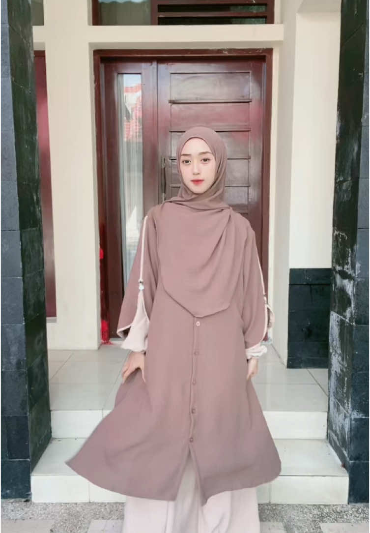 Set rok + hijab lohh cakep bgt nihh yuu cek keranjang sekarang😍❤️‍🔥🫵🏻#gamisrekomended #fypage #realpict #setrok #tunik #gamiskekinian 