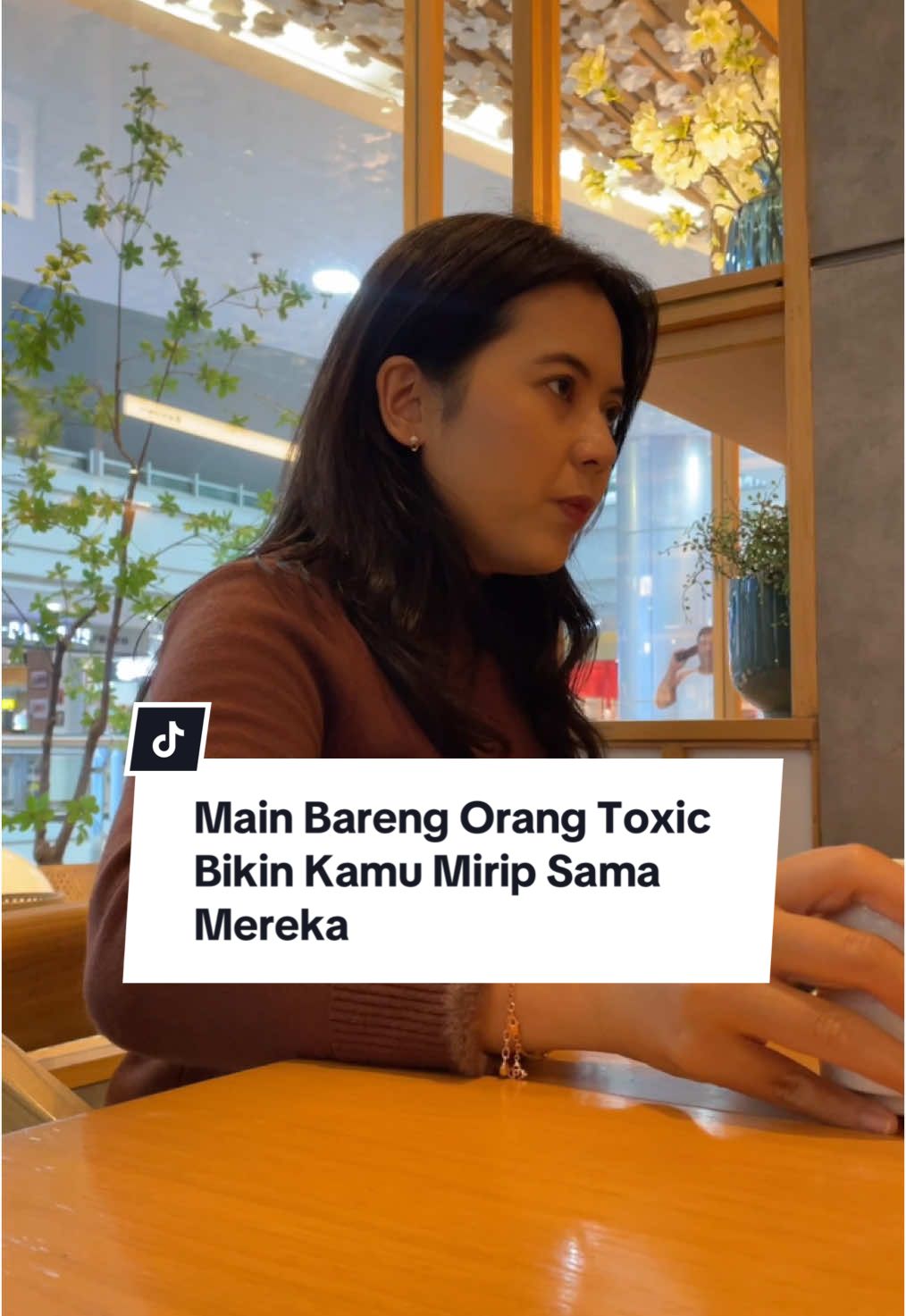 Mending fokus upgrade diri gak sih, daripada kebanyakan hahahihi sama mereka. #toxic #toxicpeopleoutyourlife #toxicpeople #orangtoxic #toxicrelationship #selfempowerment #selfimprovement 