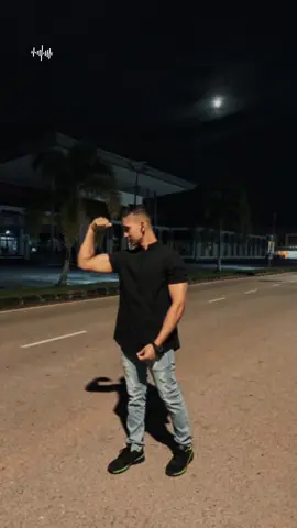 #reaction #public #motivation #aesthetic #reels #calisthenics #workout love @Fatin_Auni ✨🥇  for#tiktiokmalaysia