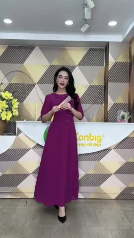 Siêu phẩm đầm giả áo dài cho các chị đây ạ 🥰🥰🫠 #aodaivietnam #aodai #aodaikieumoi2024 #aodaikieumoi2024 #nhungmauaodaigiavay #damtrungnien #aodaitet 