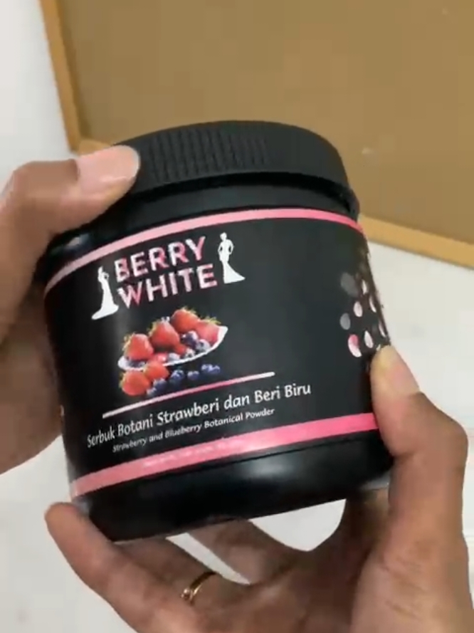 BERRYWHITE KEKAL SIHAT, CANTIK DAN MENAWAN SEPANJANG HARI 😍😍 Klik link di biooo untk membuat pesanan 🥰  #berries #berrywhite #dnaroroshe #fyp #fy #fyppppppppppppppppppppppp #fypシ゚ #fypシ゚ #produkcerah 