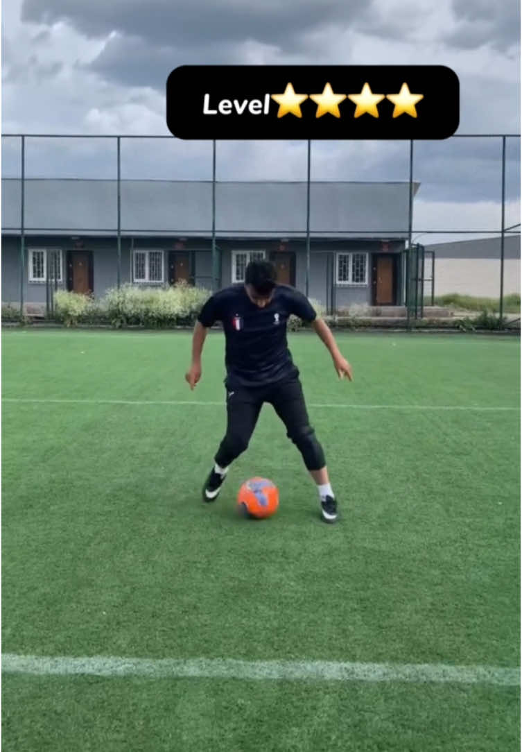 Football Levels⚽️⭐️🔥#foryou #foryoupagе #football #footballtips #footballpractice #footballtraining #footballdrills #footballlover #footballskills #viral_video #fyp 