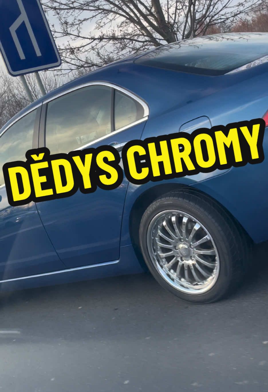 CHROMY NA DŮCHOD! 👌🏻 #honda #hondacivic #accord #chrome #chromy #děda #alu #wheels #tuning #respect #styl #grandpa #felgi #tuningcar #fyp #czech #slovakia #brno  #cz #sk #pl 