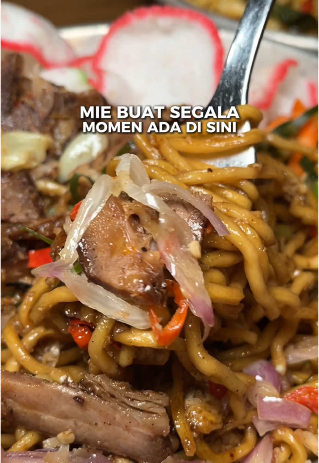 🍜 Ternyata Menu Mie disini Enak juga! 🍜 Udah selalu jadi go-to place kalau lagi di mall makan disini emang #GakPernahSalah menunya gak pernah gagal! That’s why pas kemaren liat ada menu baru Mie Series, langsung coba dan approved! Must try yang Mie Tektek Sei Sapi 👌 #thepeoplescafe #GakPernahSalah #miebangladesh #miekari #kulinerbandung 
